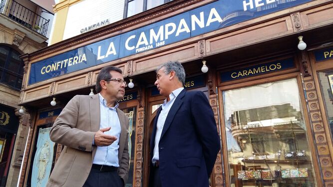 Alberto Díaz se reúne con representantes de la Confitería La Campana