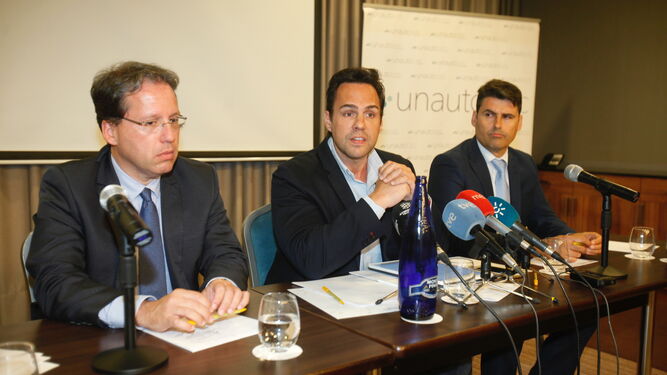 El secretario de Unauto VTC, José María Goñi, durante la rueda de prensa.