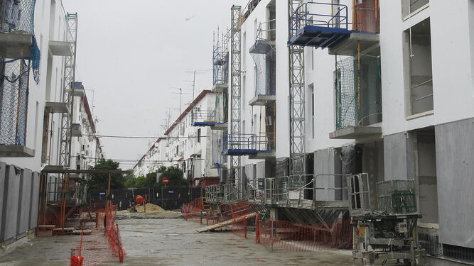 Imagen de las obras de los nuevos edificios de Los Pajaritos, al 65% de su ejecución.