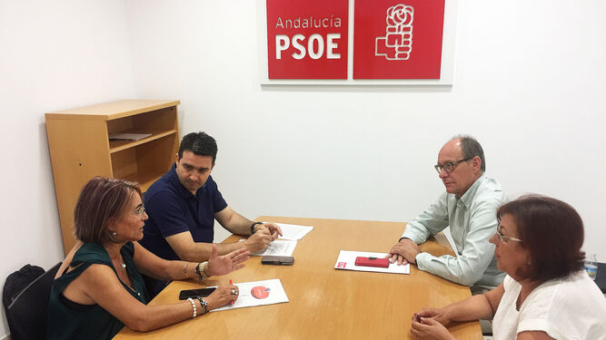 Reunión de los parlamentarios nacionales del PSOE por Huelva