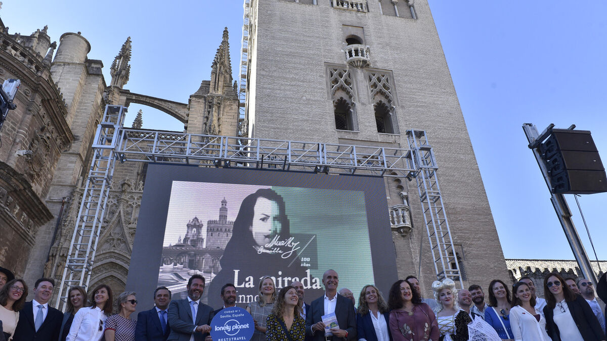 Las imágenes de la presentación de Sevilla como Mejor destino turístico 2018