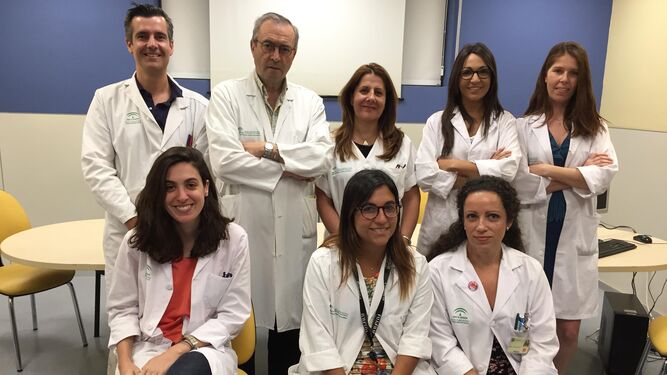 El equipo de Radiología del Hospital Macarena con el responsable al frente,  Luis Cueto.