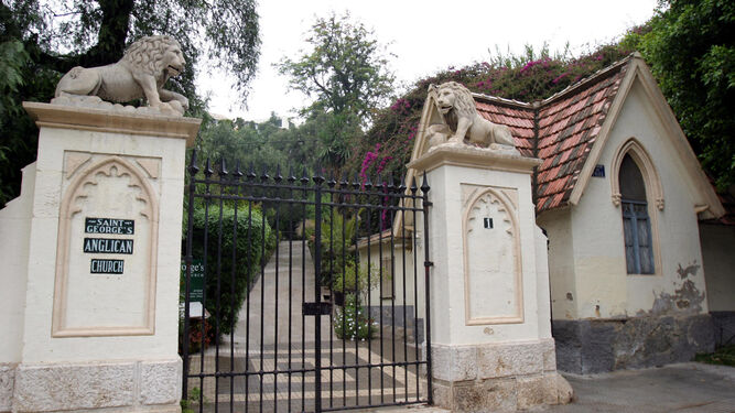 Entrada del Cementerio Inglés.