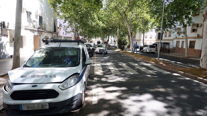 Uno de los vehículos implicados en el atropello de este martes en Huelva.