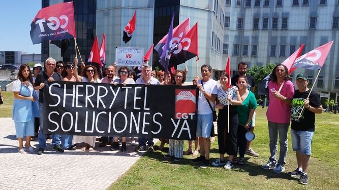 Una de las protesta de trabajadores de Sherrytel celebrada en verano de 2023.