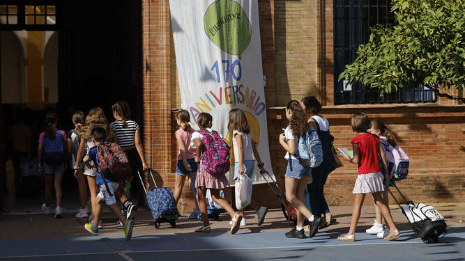 Trece colegios andaluces, entre los cien mejores de España