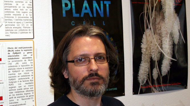 El investigador de Bilogía Molecular y Bioquímica de la Universidad de Málaga Rafael Cañas