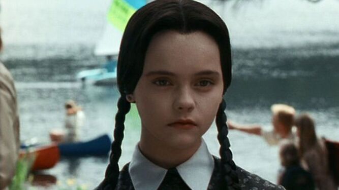 Las trenzas de Christina Ricci como Mi&eacute;rcoles Addams en 'La familia Addams' (1991).