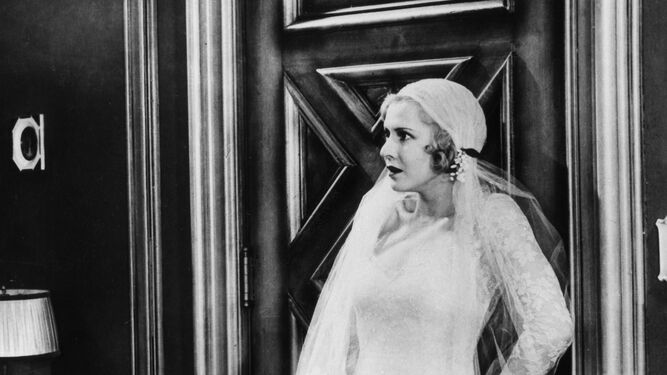 Mae Clarke como Elizabeth en 'El doctor Frankestein' (1931). Dise&ntilde;o de Vera West.