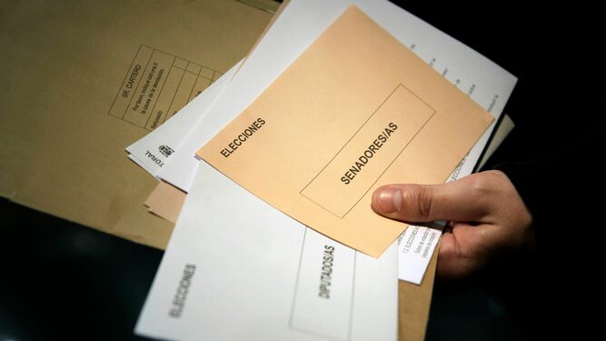 La Junta Electoral Central ha ampliado el voto  por correo  al 25 de abril.