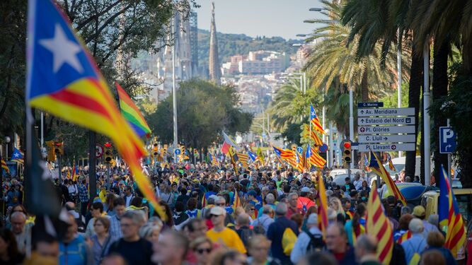 Miles de personas vuelven a salir a las calles en Barcelona para protestar contra la sentencia del 'procés'