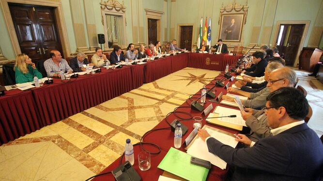 Imagen de la última reunión de la Mesa de los Fosfoyesos el 23 de octubre del año pasado.