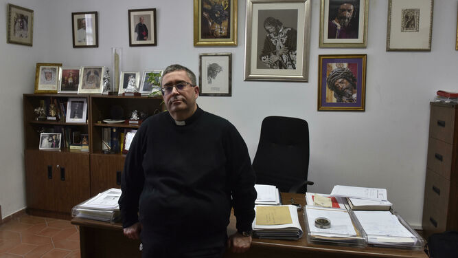 Marcelino Manzano en su despacho.