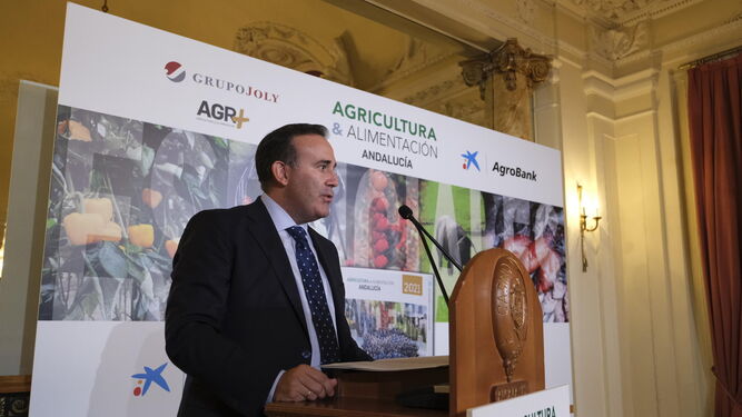 Sergio Gutiérrez, director de Agrobank, durante la presentación del Anuario.