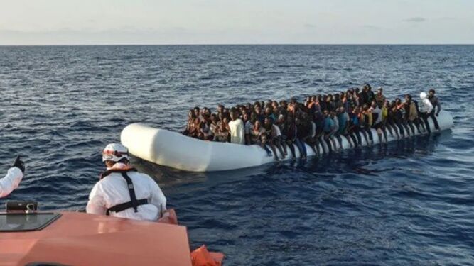 Imagen de archivo de un rescate en el Mediterráneo.