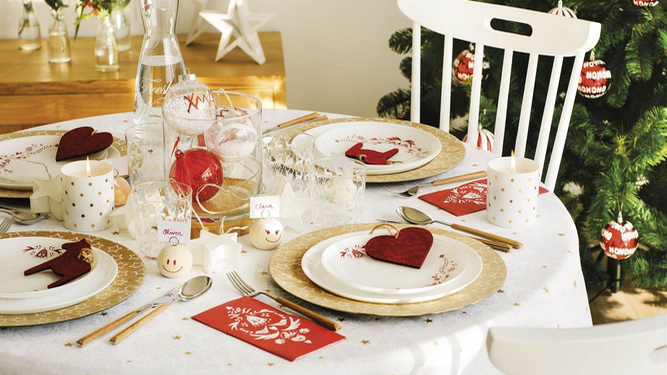 Decoración de Navidad: Cuatro estilos de mesas para recibir a familia y amigos (por fin) en casa.