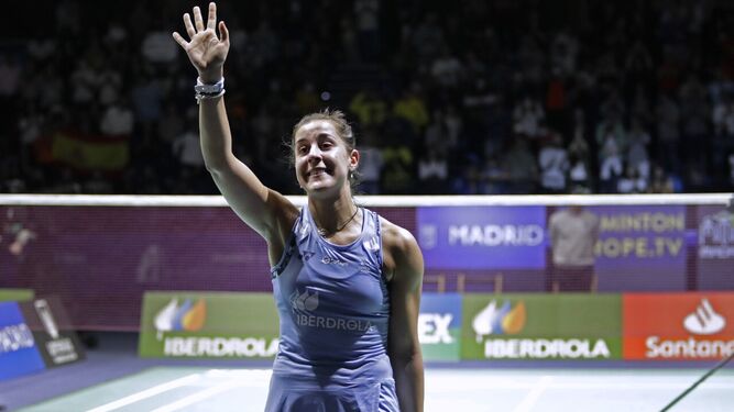 Carolina Marín celebra su triunfo en las semifinales de este Europeo.