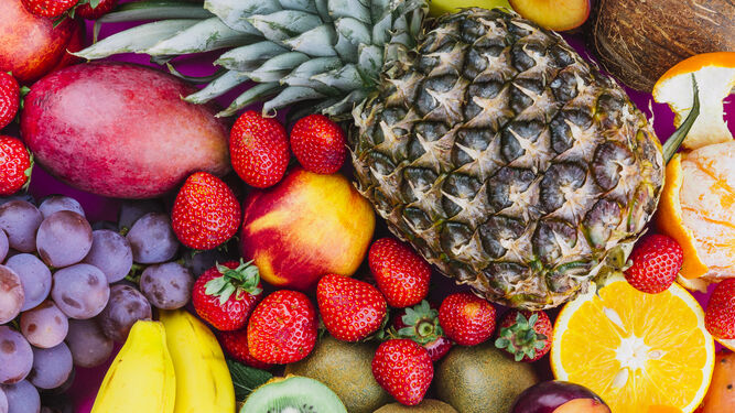 100 gramos de la fruta nos aporta el 100% de la cantidad de vitamina C que se recomienda tomar cada día.