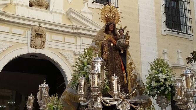 La Virgen del Carmen, que cerrará el cortejo de la Magna Mariana.