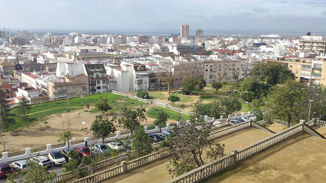 Vista de Huelva desde el parque Alonso Sánchez.