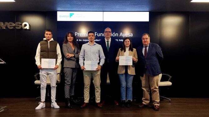 Fundación Ayesa premia los mejores expedientes académicos del IES Polígono Sur de Sevilla