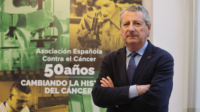 El presidente de la Asociación Española Contra el Cáncer (AECC) de Sevilla, Jesús Maza.