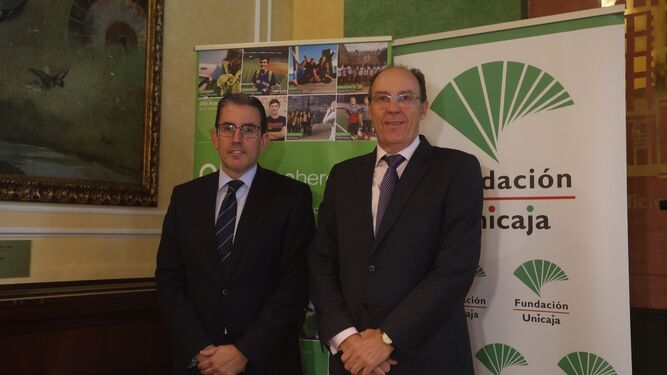 Sergio Corral y Enrique León en la presentación de la nueva convocatoria de las Becas USA Fundación Unicaja 2023