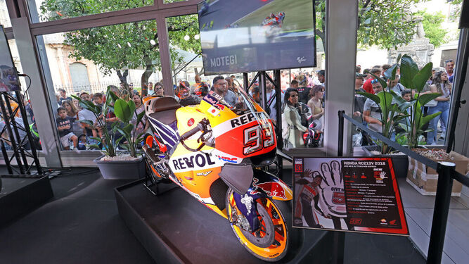 Una de las motos de Marc Márquez en Garage 93