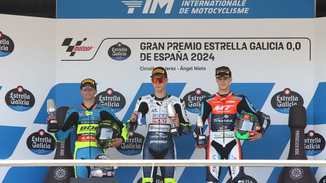 El andaluz David Muñoz, segundo en Moto3 en Jerez tras el 'Collin' de Veijer