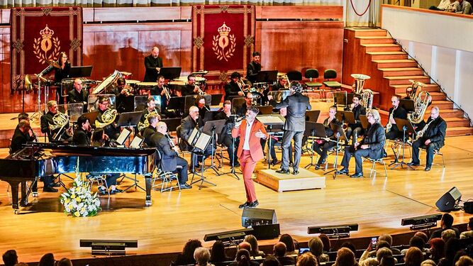 La Banda Municipal de Granada ofreció un concierto durante la gala